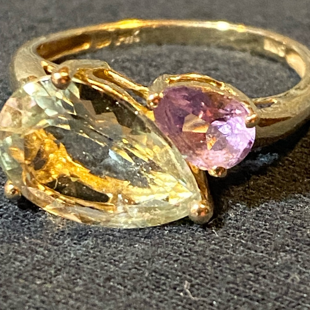 14kt yellow gold amethyst and quartz ring size 9